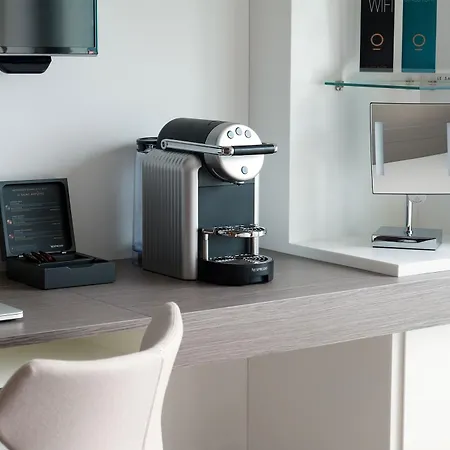 Bw Premier Collection Le Saint Antoine Et Hotel